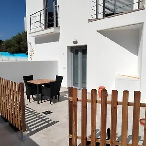  Apartamento Con Terraza Y Piscina Comunitaria España